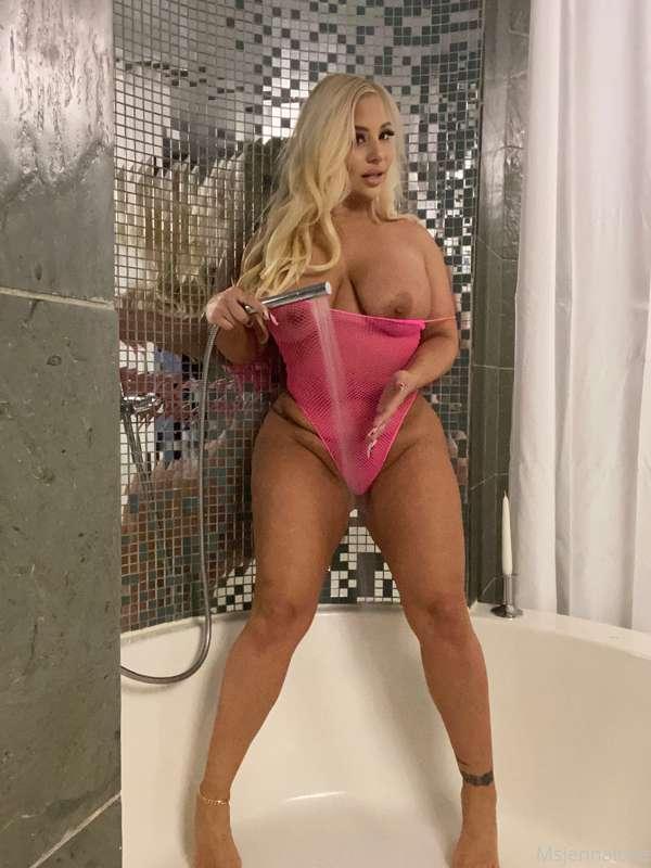 How do you guys feel about me in pink?? I don’t wear it very..