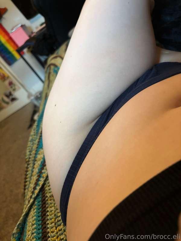 By the end of the day, I’ll be tatted up! So here’s a before..