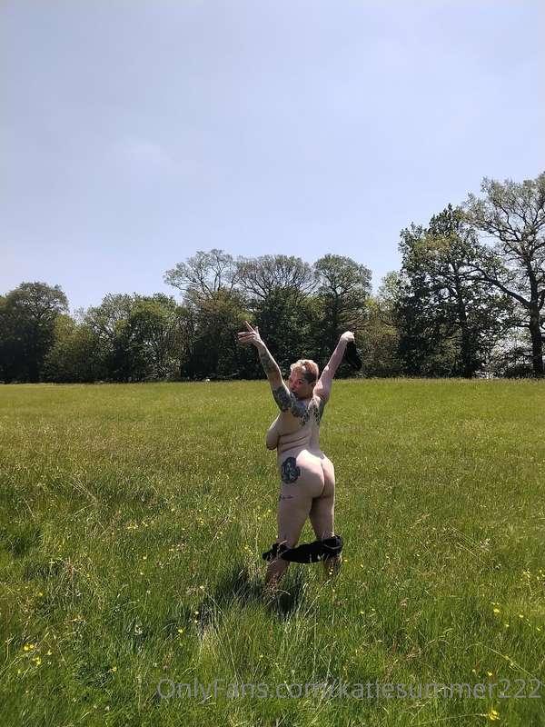 Got to love the outdoors xxx