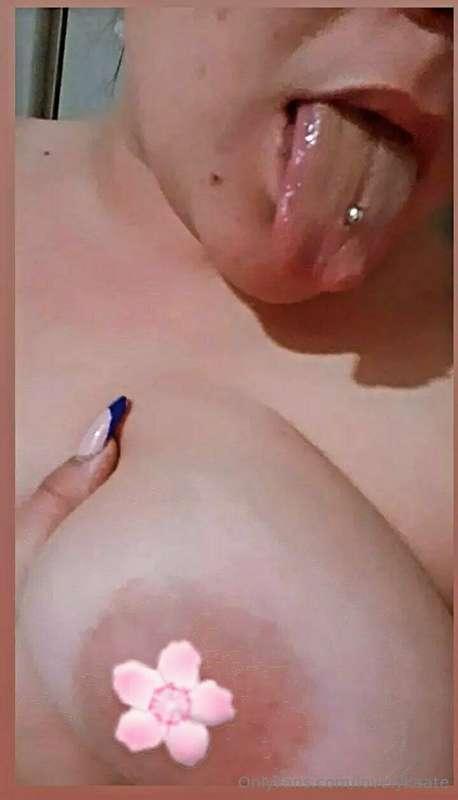 FREE SUBSCRIPTION WITH GIFT 🔥🔥 @mhorney69 🔥 @mhorney69
PLAY ..