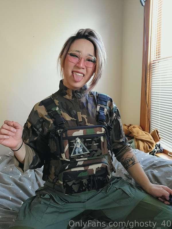 Forever your tactical internet gf