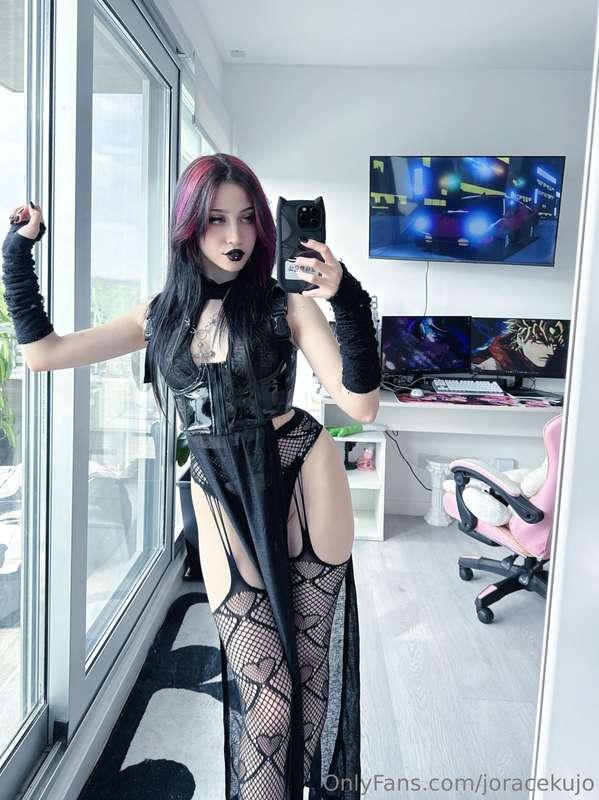 🕷️🖤