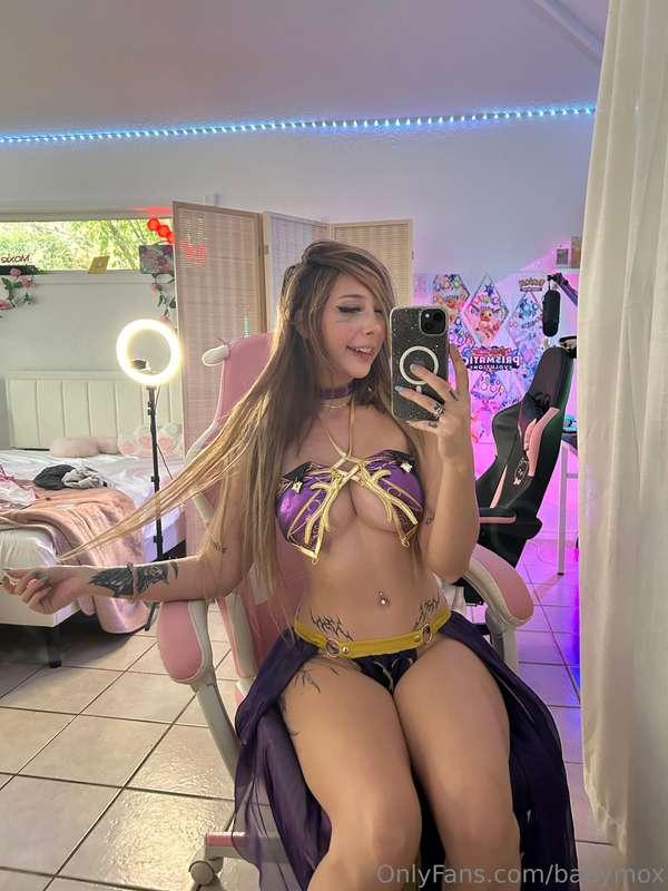 i missed u guys so much when i was in italy im gonna be live..