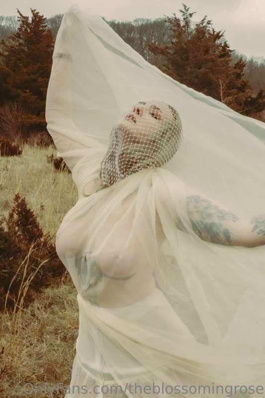 enjoy this ethereal shoot I did with nox_images these are th..