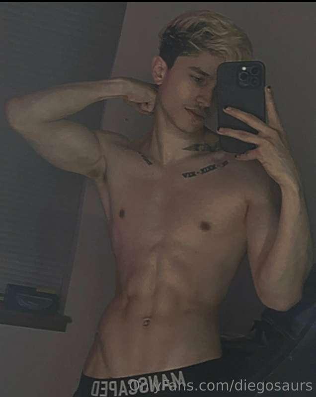 Sorry I haven’t posted too much this week :( been really bus..