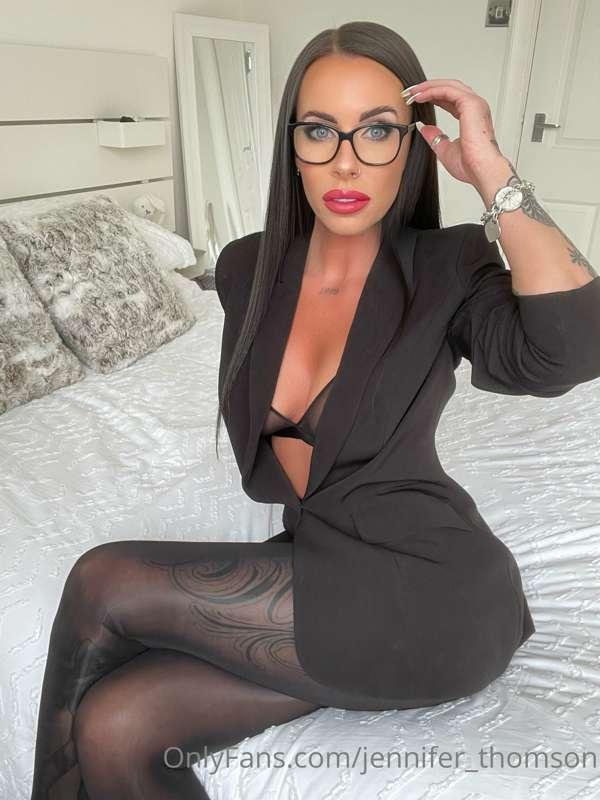 Good morning!! I’m here for the job interview 💋