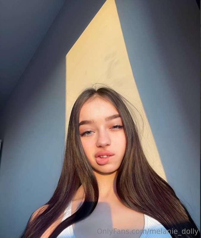 🔥𝗙𝗥𝗘𝗘 𝗢𝗡𝗟𝗬 𝗡𝗢𝗪🔥@darling_d_daisy 🔥 
Her perfect figure is mad..