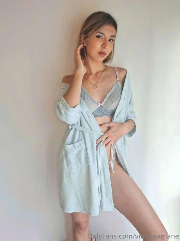 Dreamed Girlfriend Story: Part 1  This is not a normal set, ..