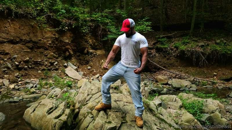 There's something special about a buff man in real jeans, cl..