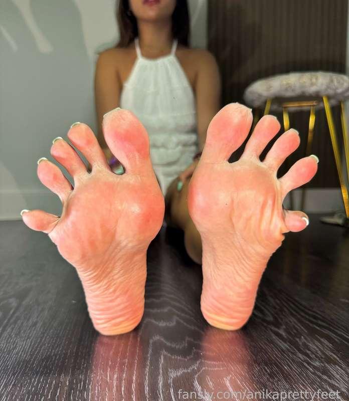 anikaprettyfeet_ image #19