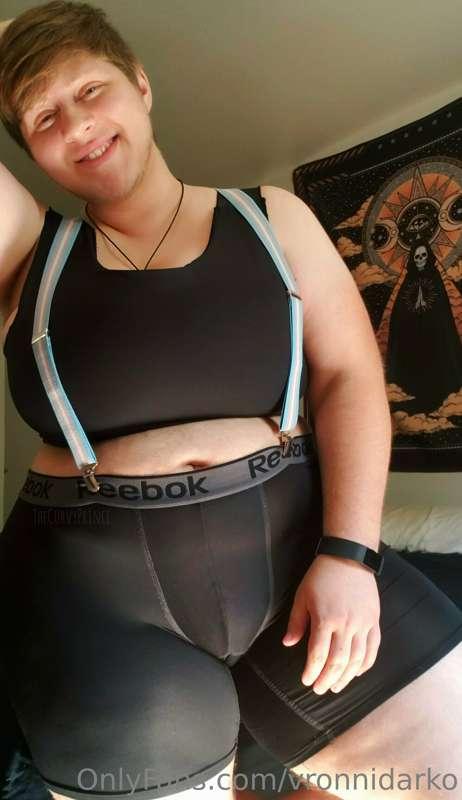 thecurvyprince image #2