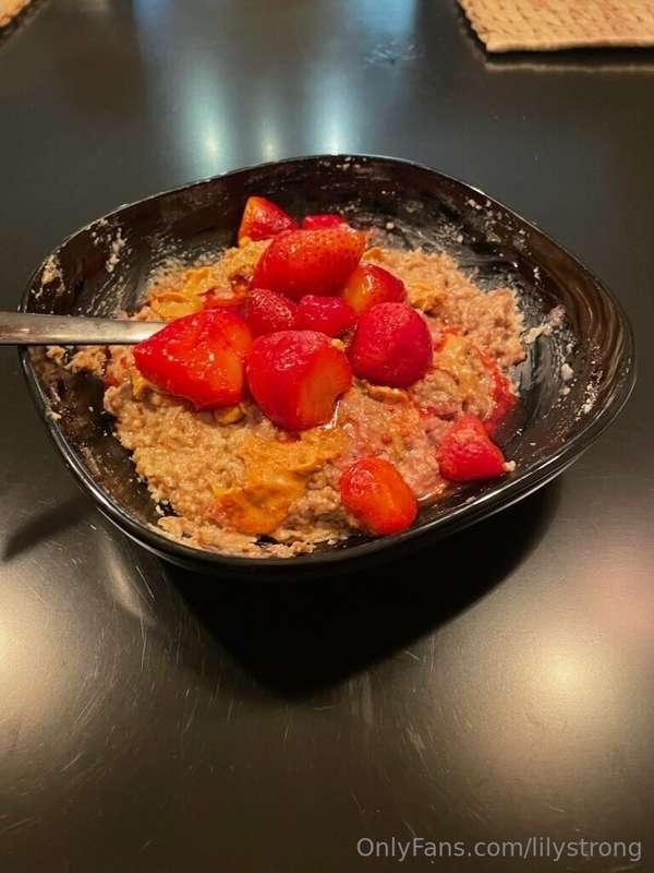 Sweet little breakfast of mine!😘

My weekly schedule the nex..