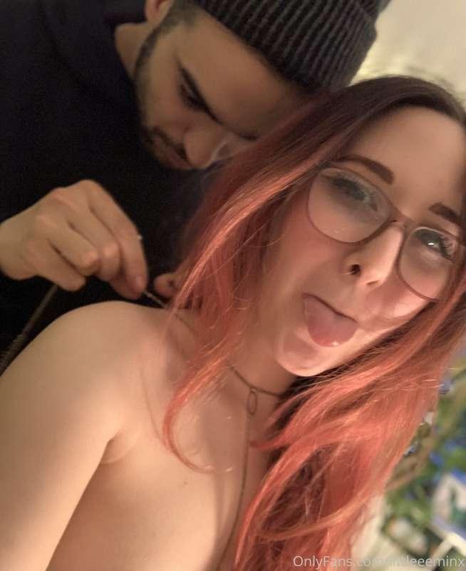 Love that he helps me with my slut endeavours 💛💛💛