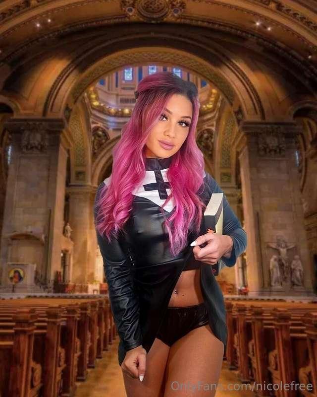 Available all day today if you need to confess your sins😈 DM..