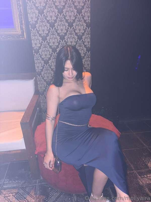 Am the only one having naughty thoughts after one glass of w..