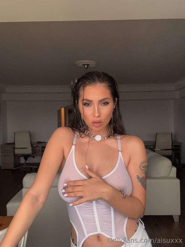 🤤tell me about your latest erotic fantasy in the direct mess..