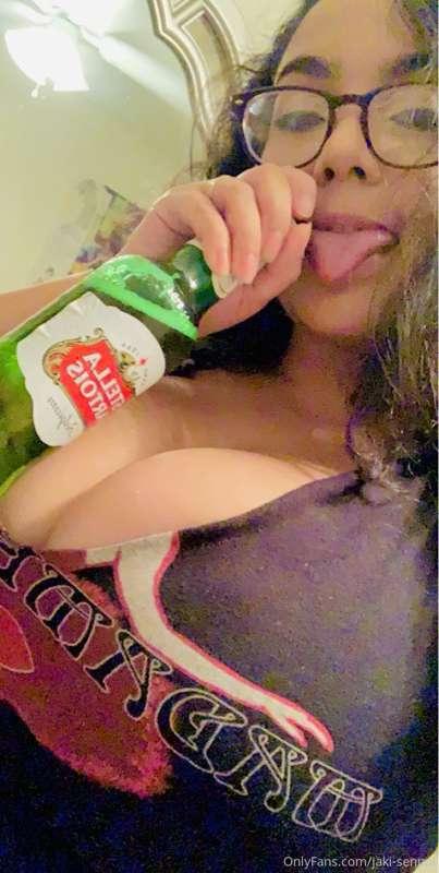 Cheers! What’s your favorite beer? Mine is Stella 🍻🍺