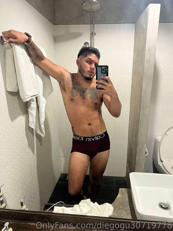 @diegogu30719778  we showered?