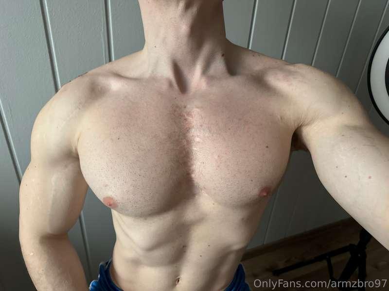 armzbro97 image #17