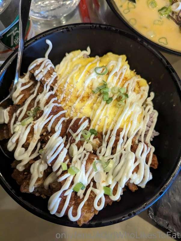 DEVOUREDDD this yesterday 🤤 Korean fried chicken nn 😳