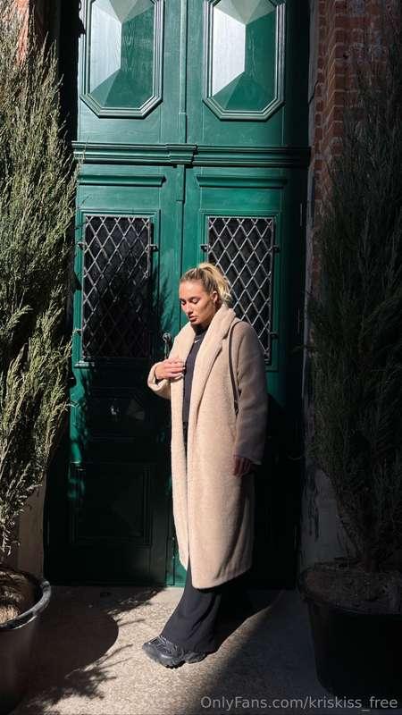 I’m a bit of a paradox – I’m a total fan of cold weather and..