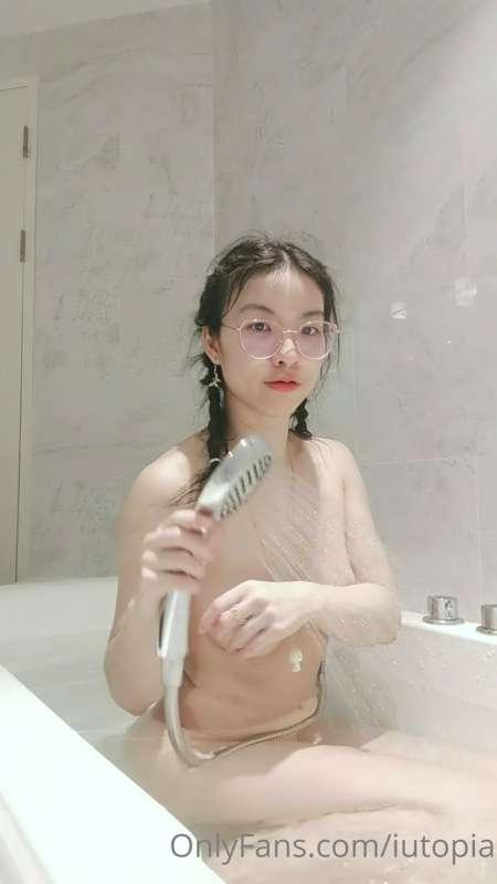 ขอโทษน้า ช่วงนี้ไม่ค่อยได้ลงรูปเลย
จะพยายามมาลงให้ไวๆน้า 😣