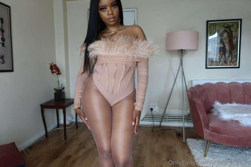 🥰