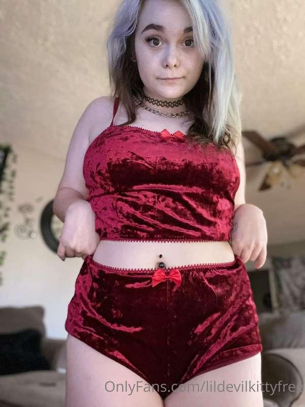 Been feeling better getting around to posting more 😘