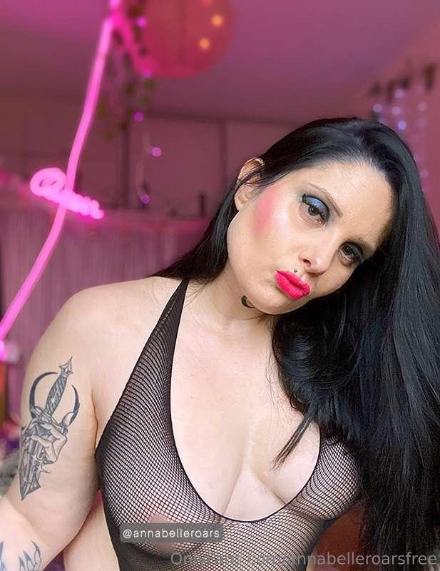 What fetishes are you looking to dive into 2024? Tell me💭