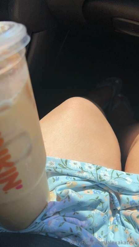 Will you pay for my coffee daddy? 🎀 ☕️   Pretty please 🥺🥹   ..
