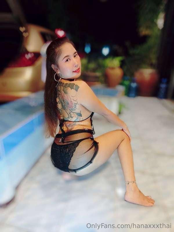 Do you like it when I’m naughty outside 