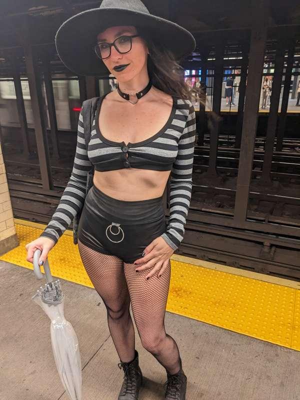 Quick subway flash!