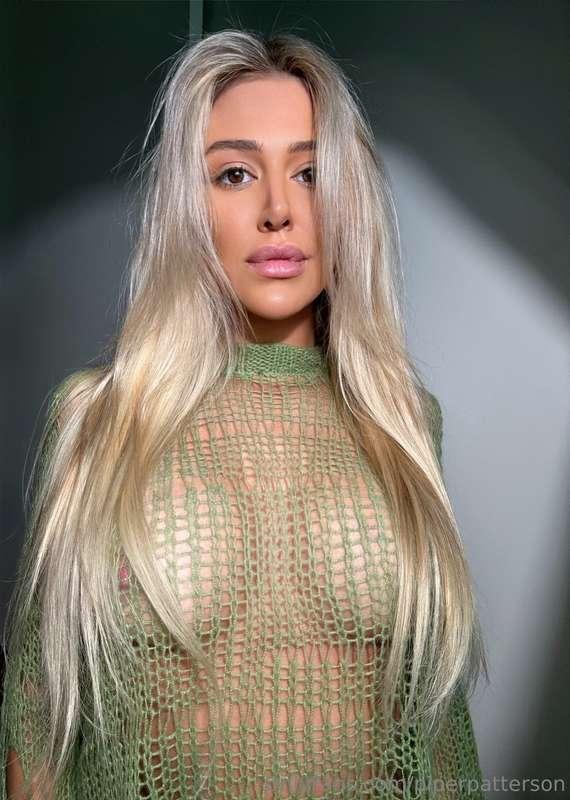 Join my VIP page and I'll send you something special 🥰 click..