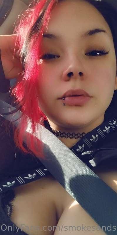 Hey baby!!  I'm just getting home from the gym 💪💪  Sending a..