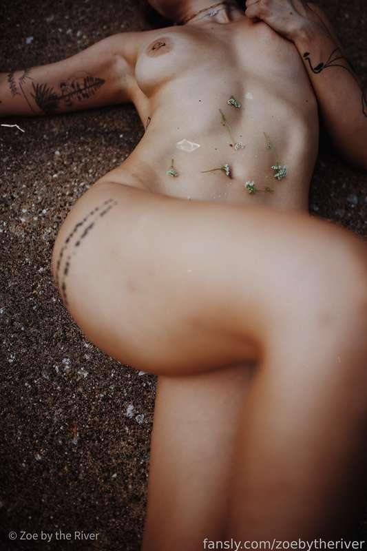zoebytheriver image #12