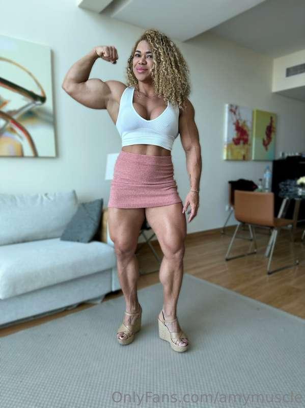 How do I look in normal clothes?
Like and comment
😘Best comm..