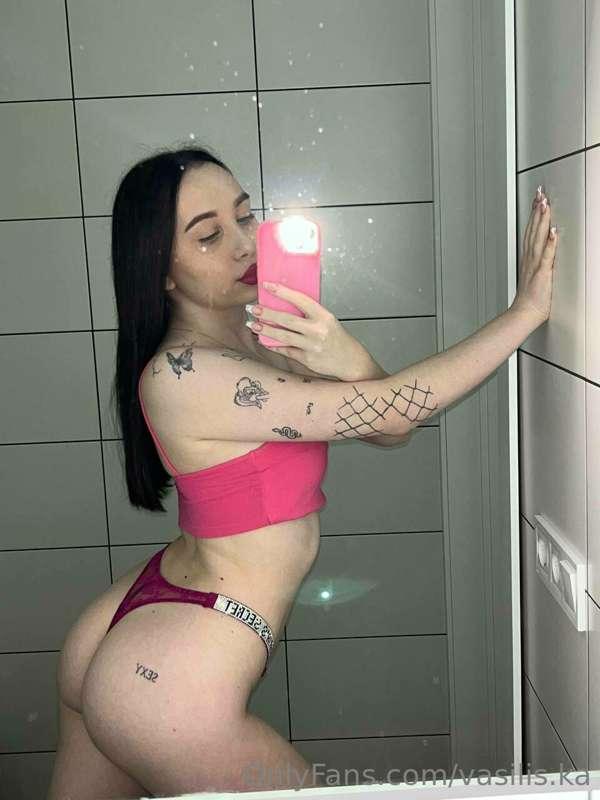 Would you bend me over and spread my ass with your cock 😈🔥?