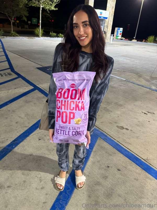 chloeamour image #0
