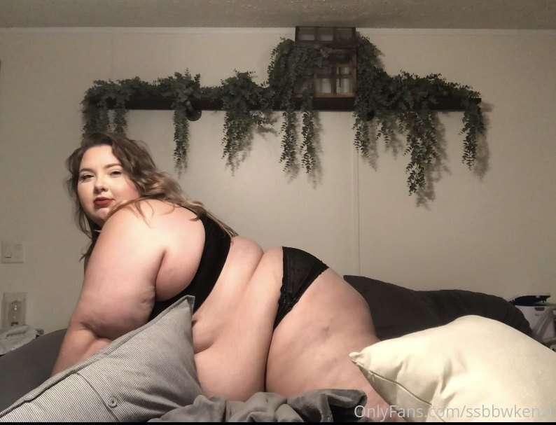 Do you like me on my hands and knees?