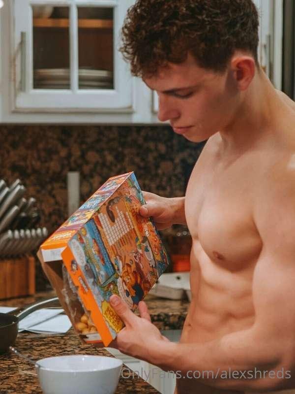 what’s your favorite meal? 😏