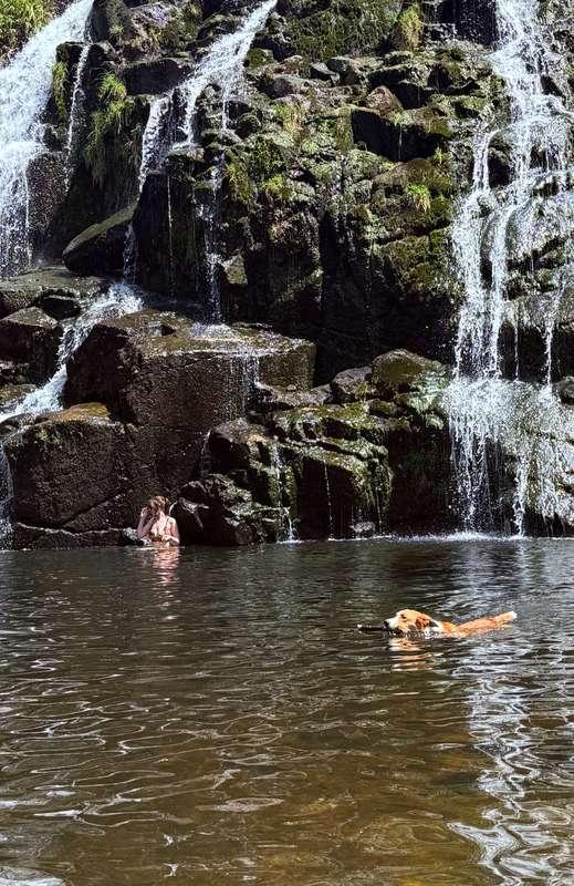 Went on a lil hike and had strangers secretly taking pics of..
