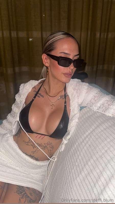 Keep calm and stay naughty 😎