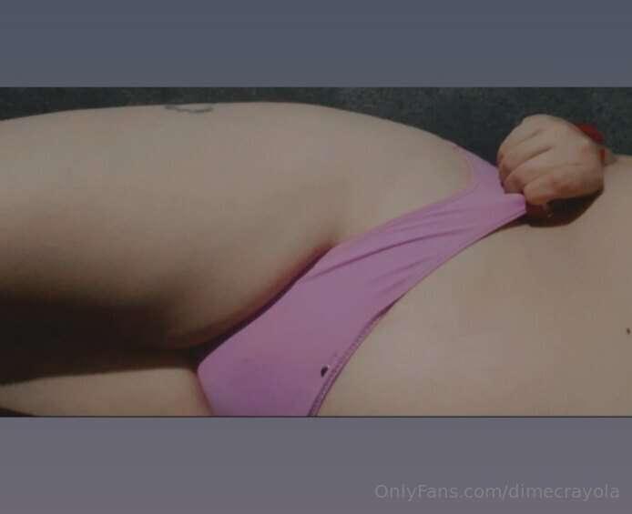 Cada vez que me quito la ropa me acuerdo de ti 😏