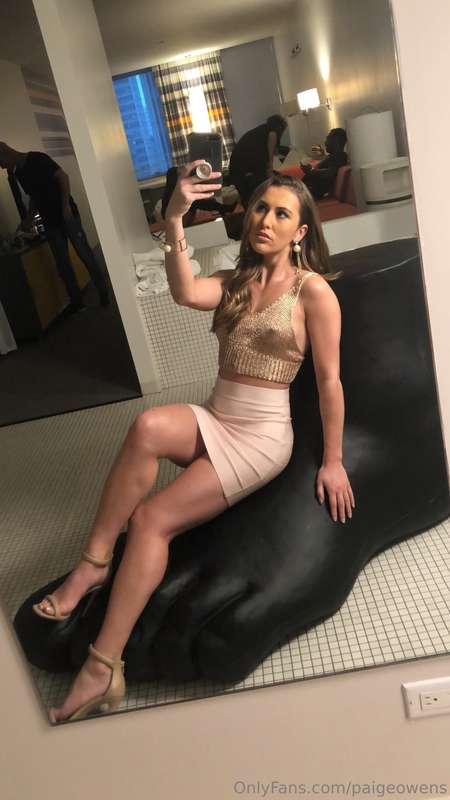 monday nights are for fucking till i can’t walk 😈