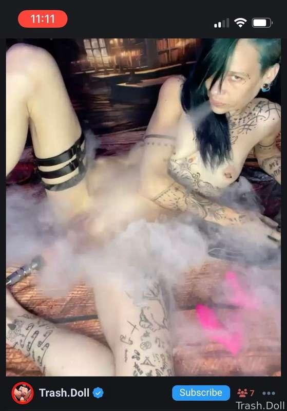 A five hour live stream 
 chat made me squirt twice .
💦💦
Keep making me feel this good please 💝🎀



#fyp #cumslut #pawg #cumwhore #analslut #analwhore #uwu #pussy #primal #raw #petite #girl #goodgirl #yessir #live #lovense #fuckmachine #bdsm