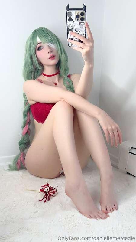 daniellemercedie image #2