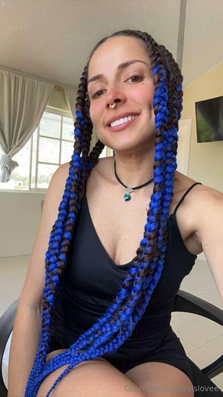 I'm so naughty daddy!! 😈 do you want to play with me so dirt..