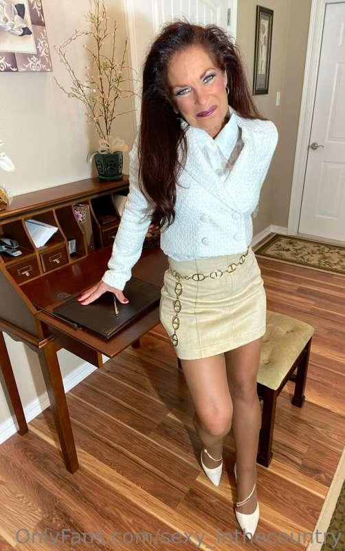 sexy_inthecountry image #1