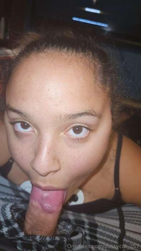 Here are more pictures of my sucking Daddy’s dick. See the d..