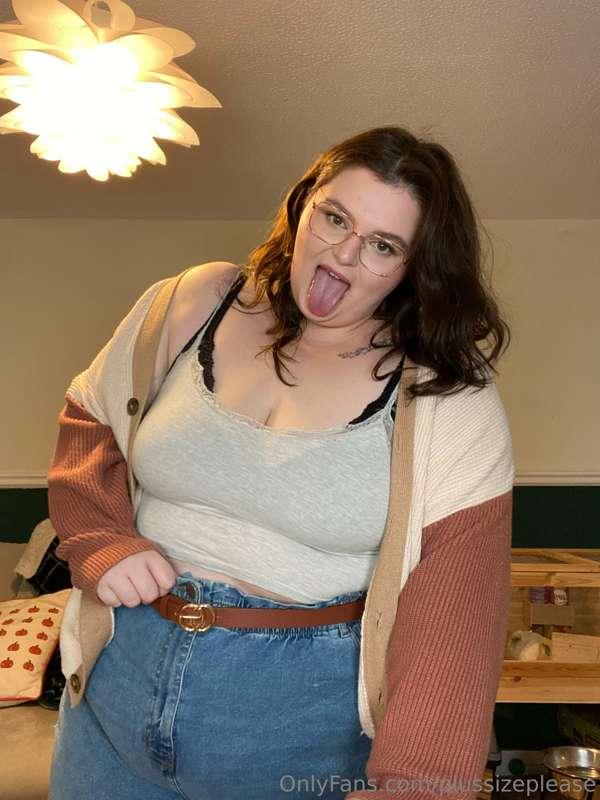 All dressed up and ready, where you taking me?👀